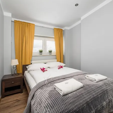 Market Square Corner Kuznicza By Renters Apartament *
