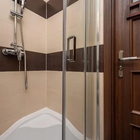 Market Square Corner Kuznicza By Renters * 弗罗茨瓦夫