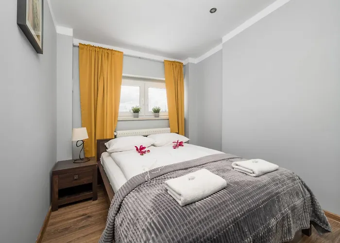 Market Square Corner Kuznicza By Renters Apartment *