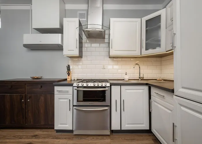 Apartment Market Square Corner Kuznicza By Renters *