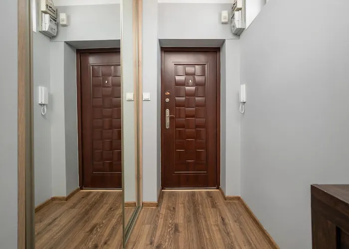 Apartment Market Square Corner Kuznicza By Renters *