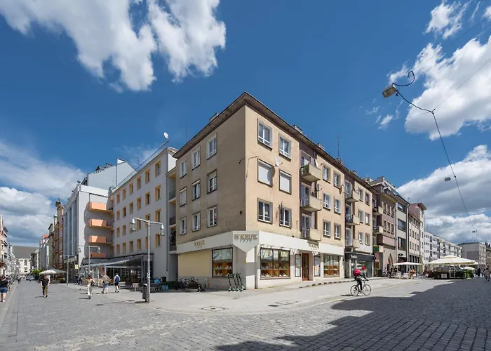 Market Square Corner Kuznicza By Renters Apartment